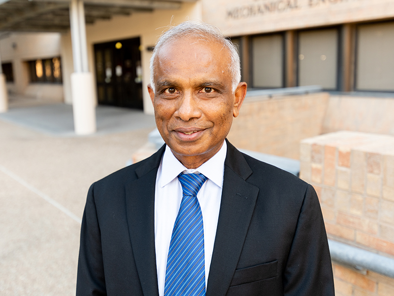 UT Austin Tx engineering professor Arumugam Manthiram