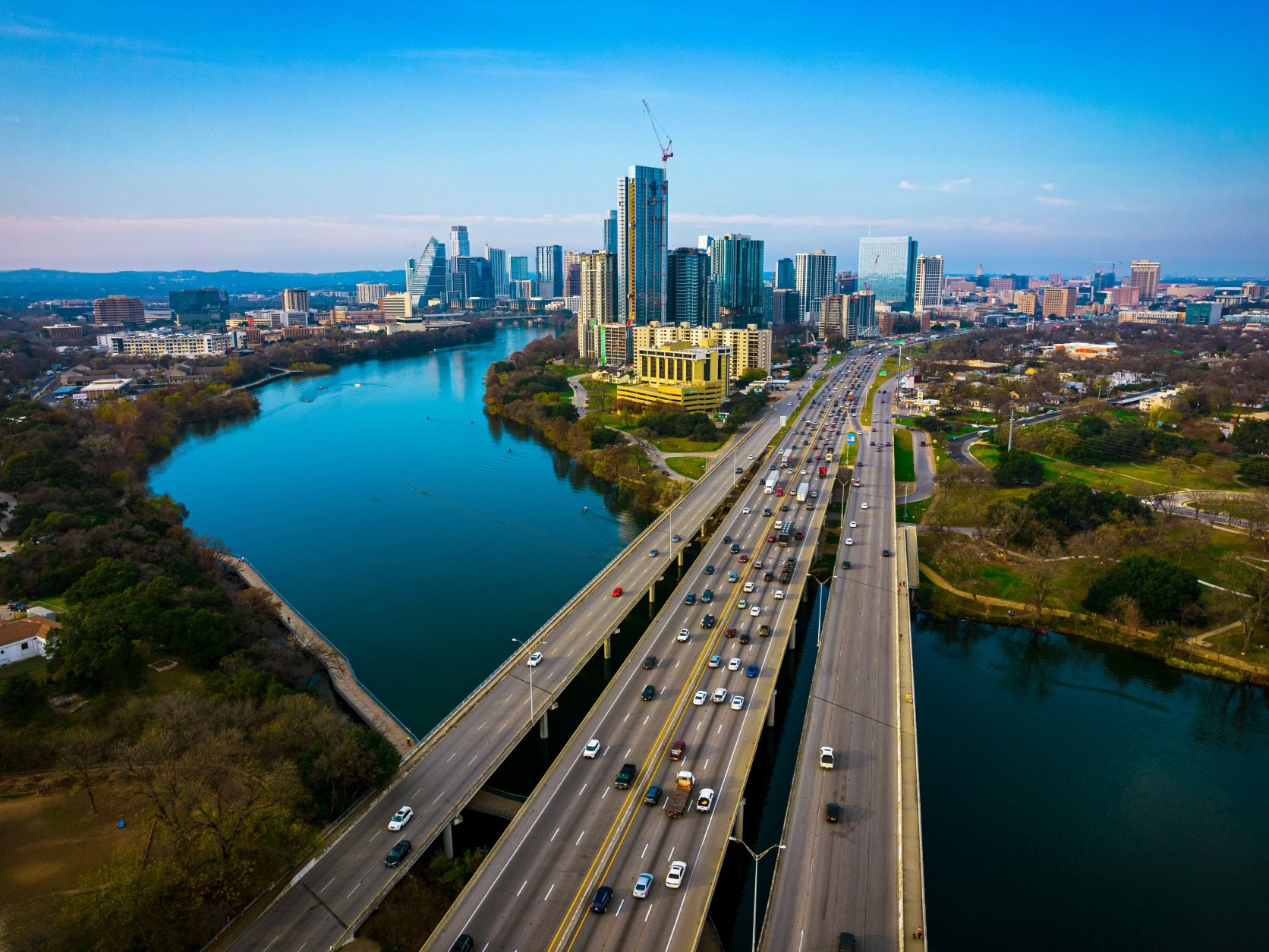 Austin TX bridge overlooking city skyline