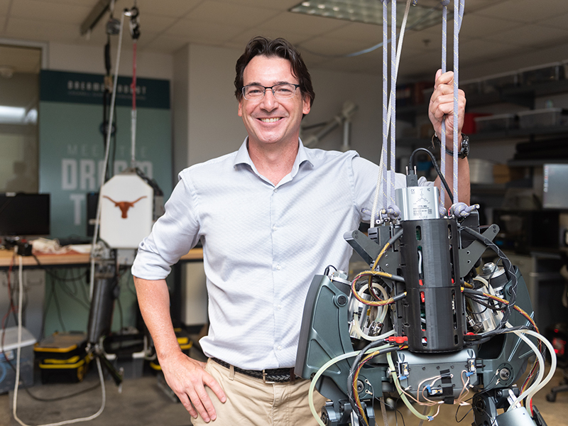 Luis Sentis, TX engineering professor at UT Austin