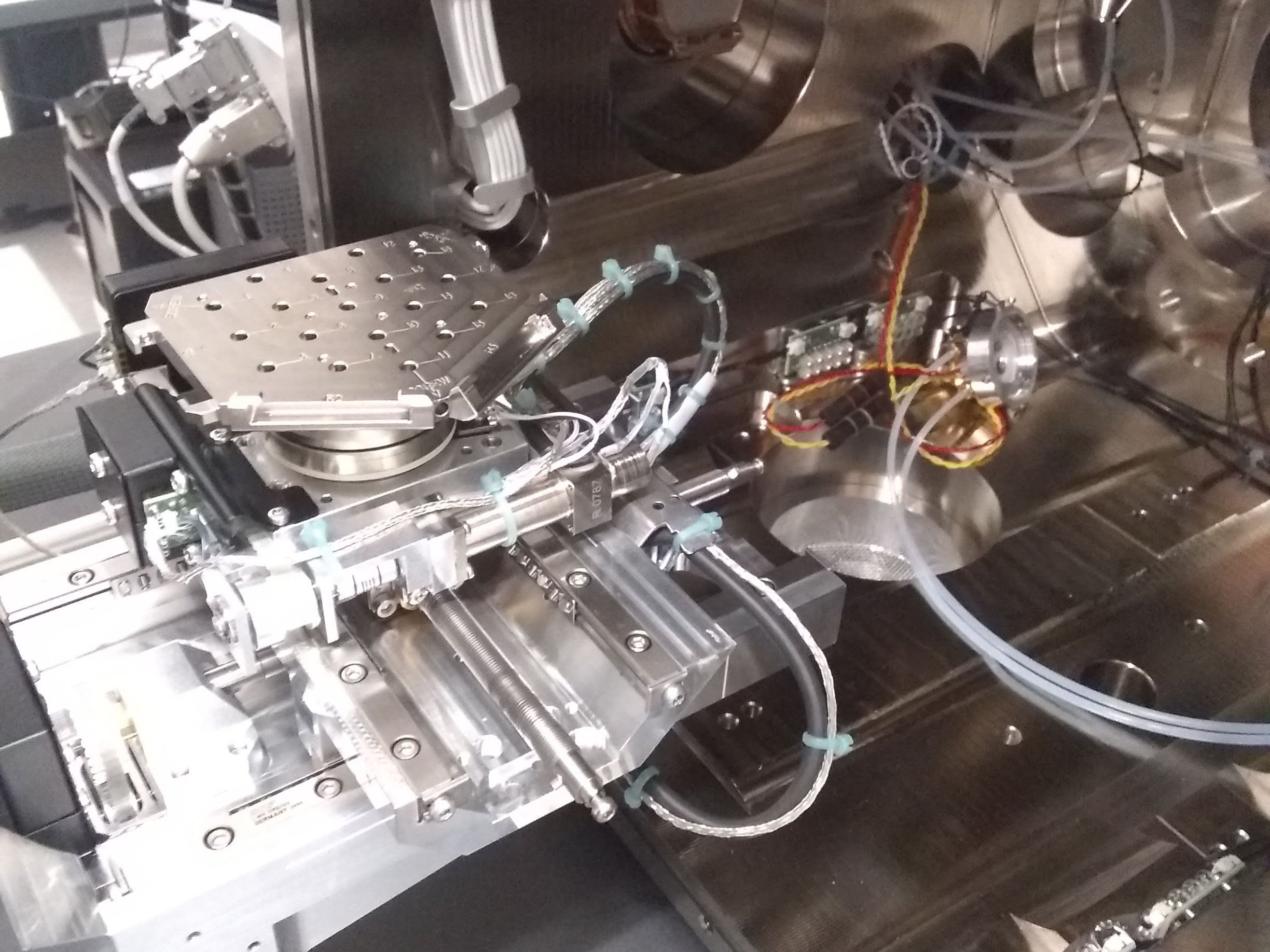 focused ion beam scanning electric microscope