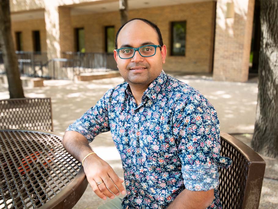 Arvind Ravikumar, TX engineering professor at UT Austin