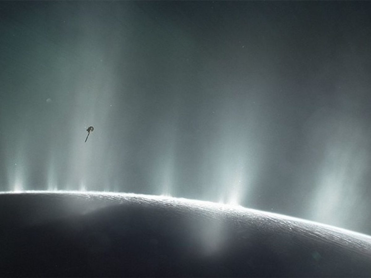 A TACC simulation of Saturn's icy moon Enceladus