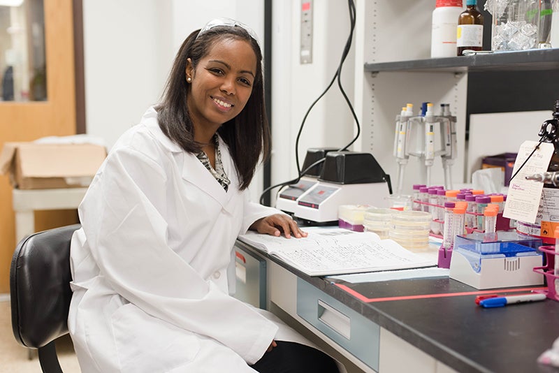Texas Engineer Lydia Contreras smiling in lab